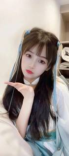 尼娜·凯莉 照片
